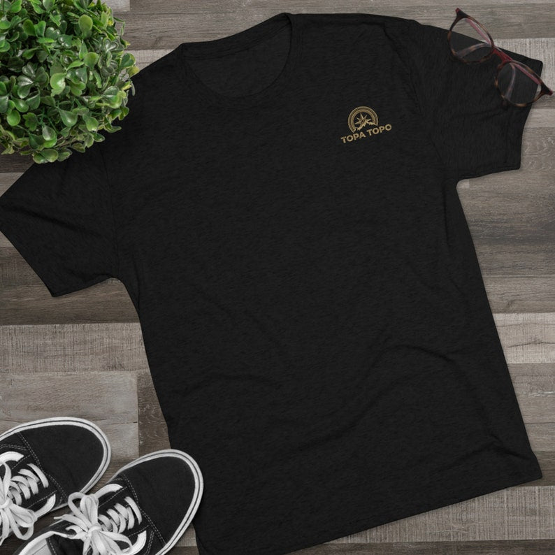 Mount Whitney Peak Minimalist Line Art CA 14er T-Shirt