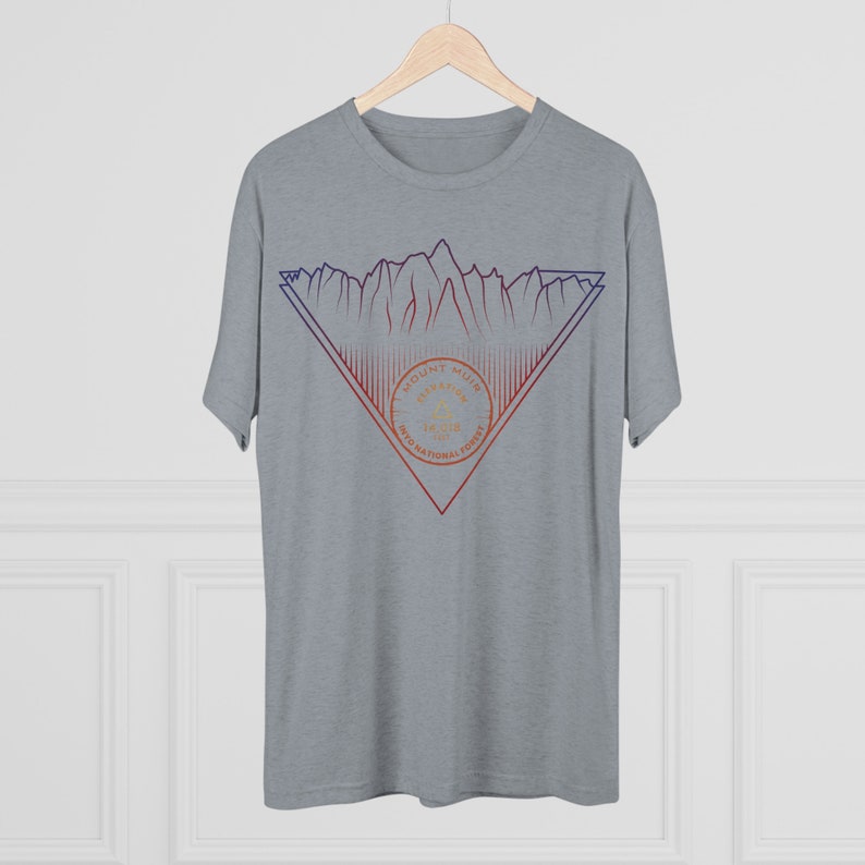 Mount Muir Peak Minimalist Line Art CA 14er T Shirt